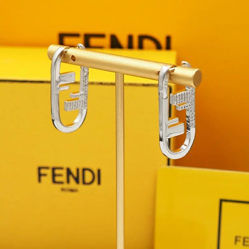 fendi boucles doreilles pour femme s_12621442